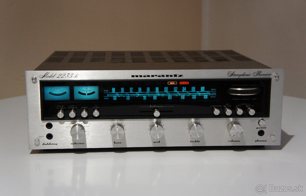 Vintage Marantz 2235B .... Stereo Receiver - 2