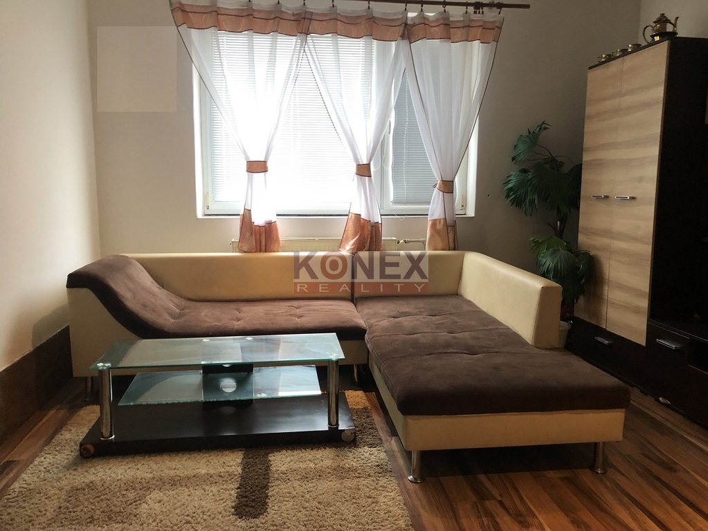 ID-3127 – Poschodový rodinný dom vo Vojčiciach - 2