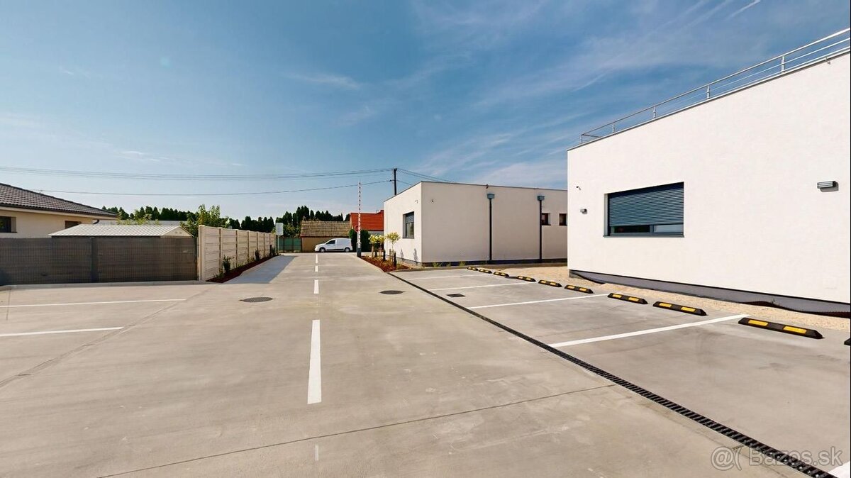 PINK Reality prenájom priestoru na podnikanie - 2