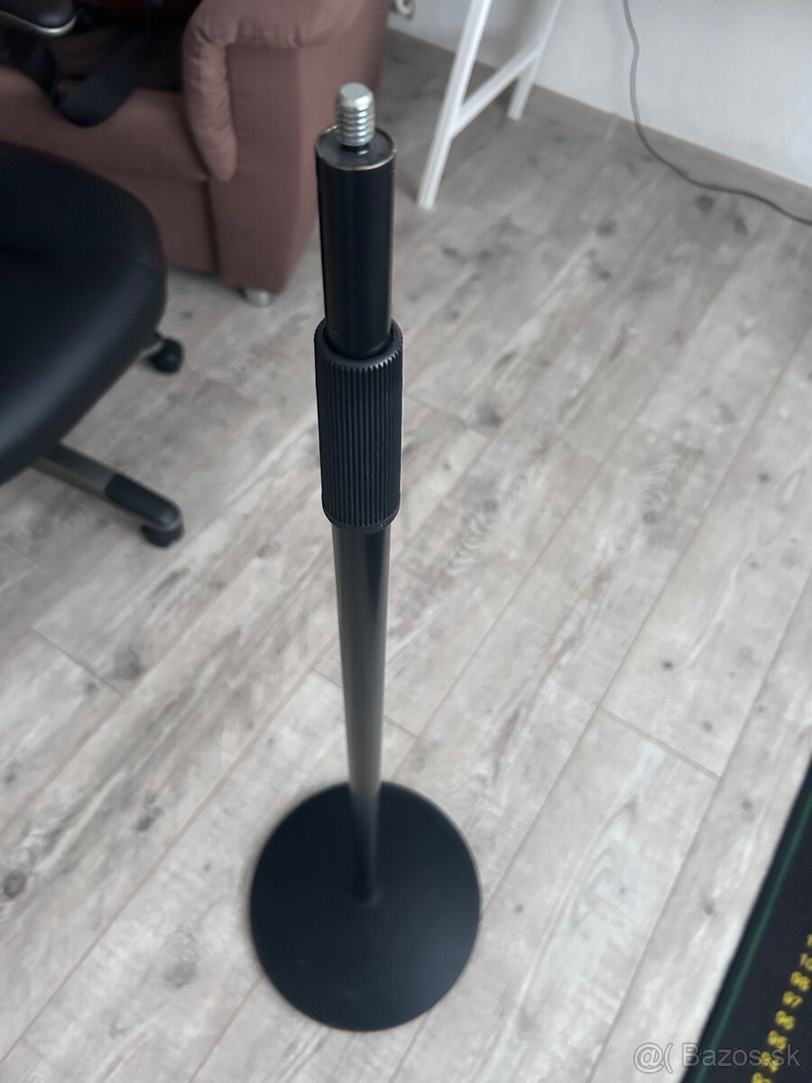 Stojan na mikrofón - 2