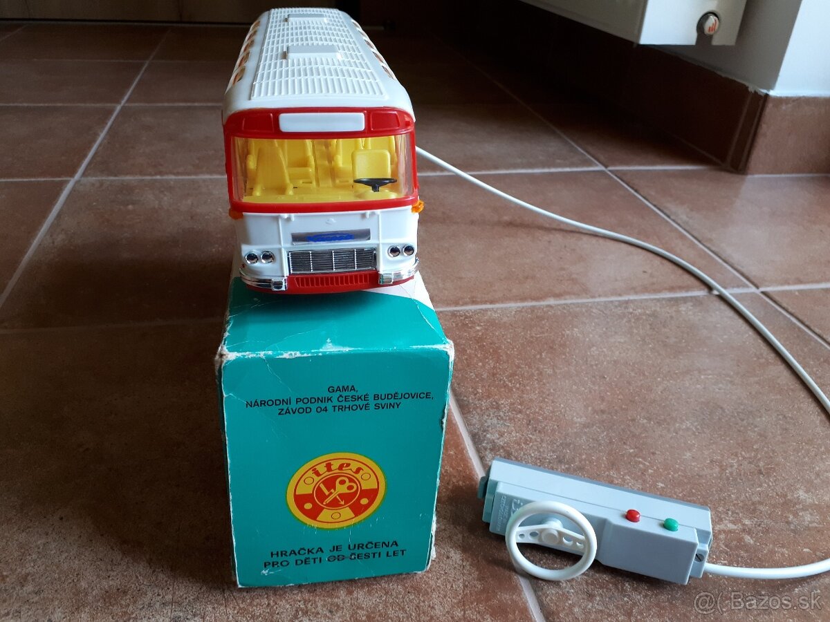 Stara hracka - Autobus KAROSA od ITES - 2