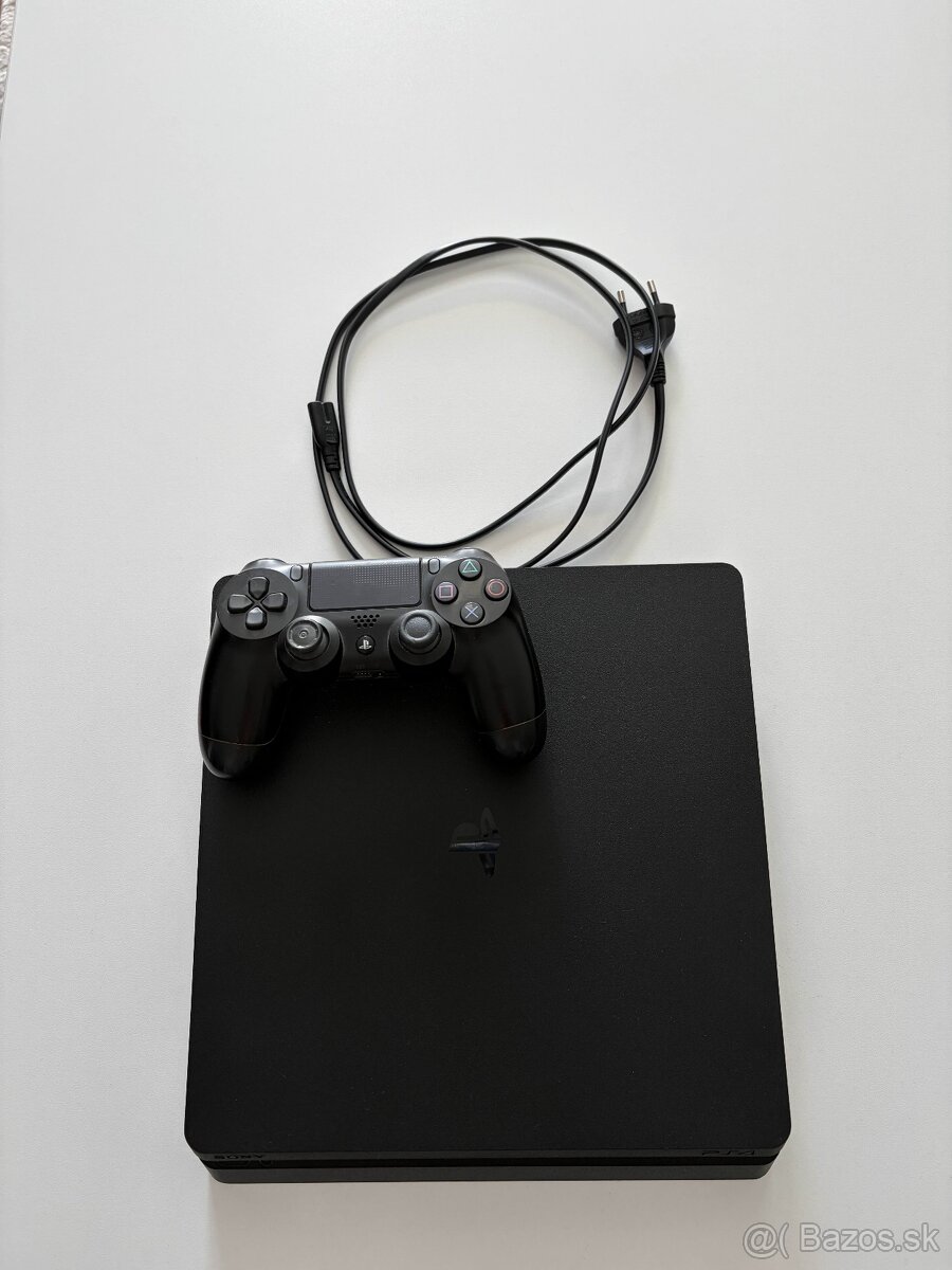 Predám PlayStation 4 Slim + ovládač - 2