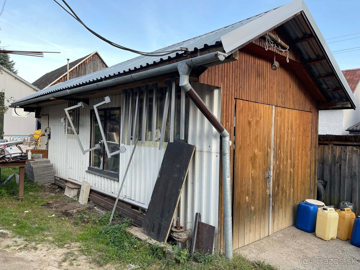 Garáž/Prístrešok 3x10 - 2