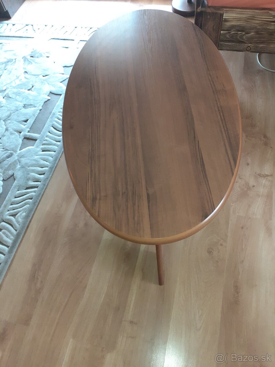 Konferenčný stolík - 2