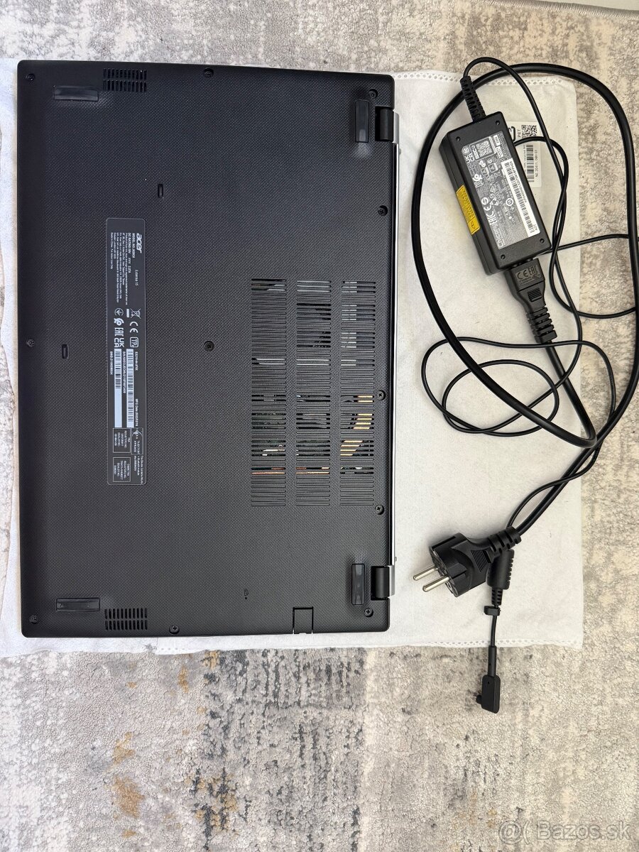 ACER EXTENSA 15 - 2