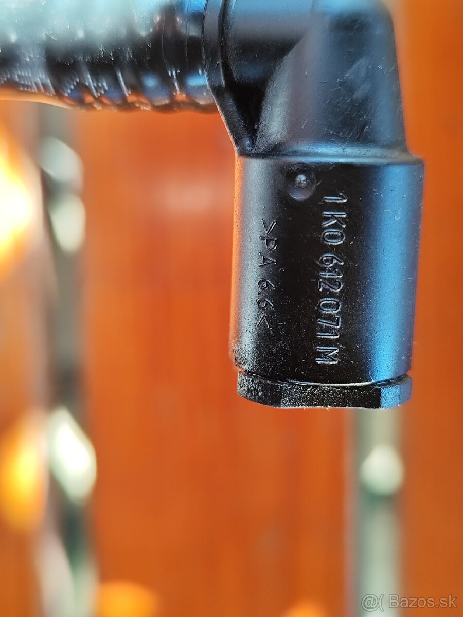 vw hadička posilovača brzd - 2