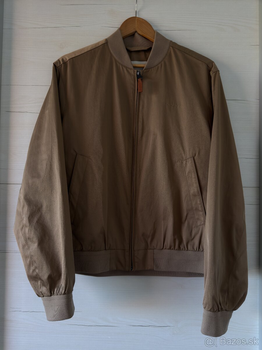 Bunda GANT Light Bomber Jkt - 2