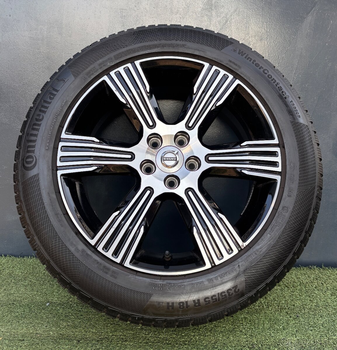 Originál Alu kola Volvo Xc40,V90CC 235/55/18 zimní - 2