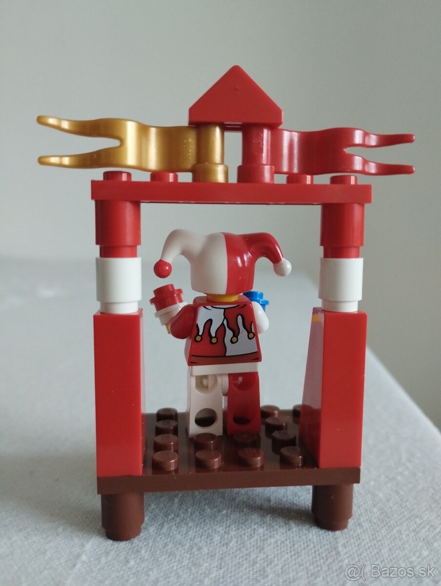 LEGO Castle 7953 Court Jester - 2