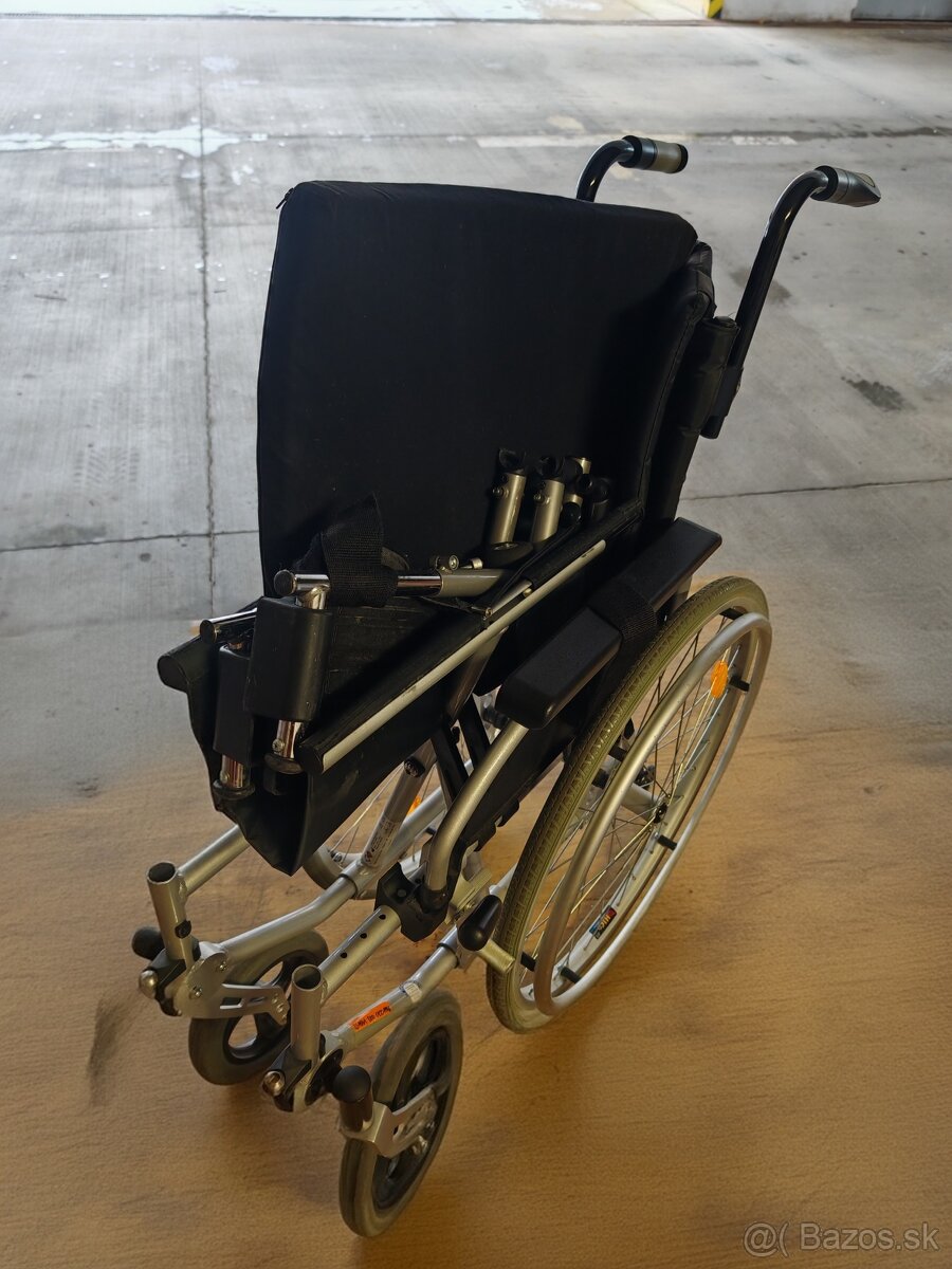 Invalidný vozík - 2