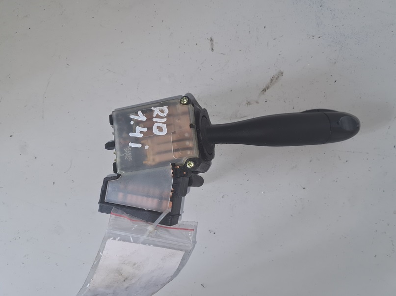 Prepínacie páčky Kia Rio II - 2