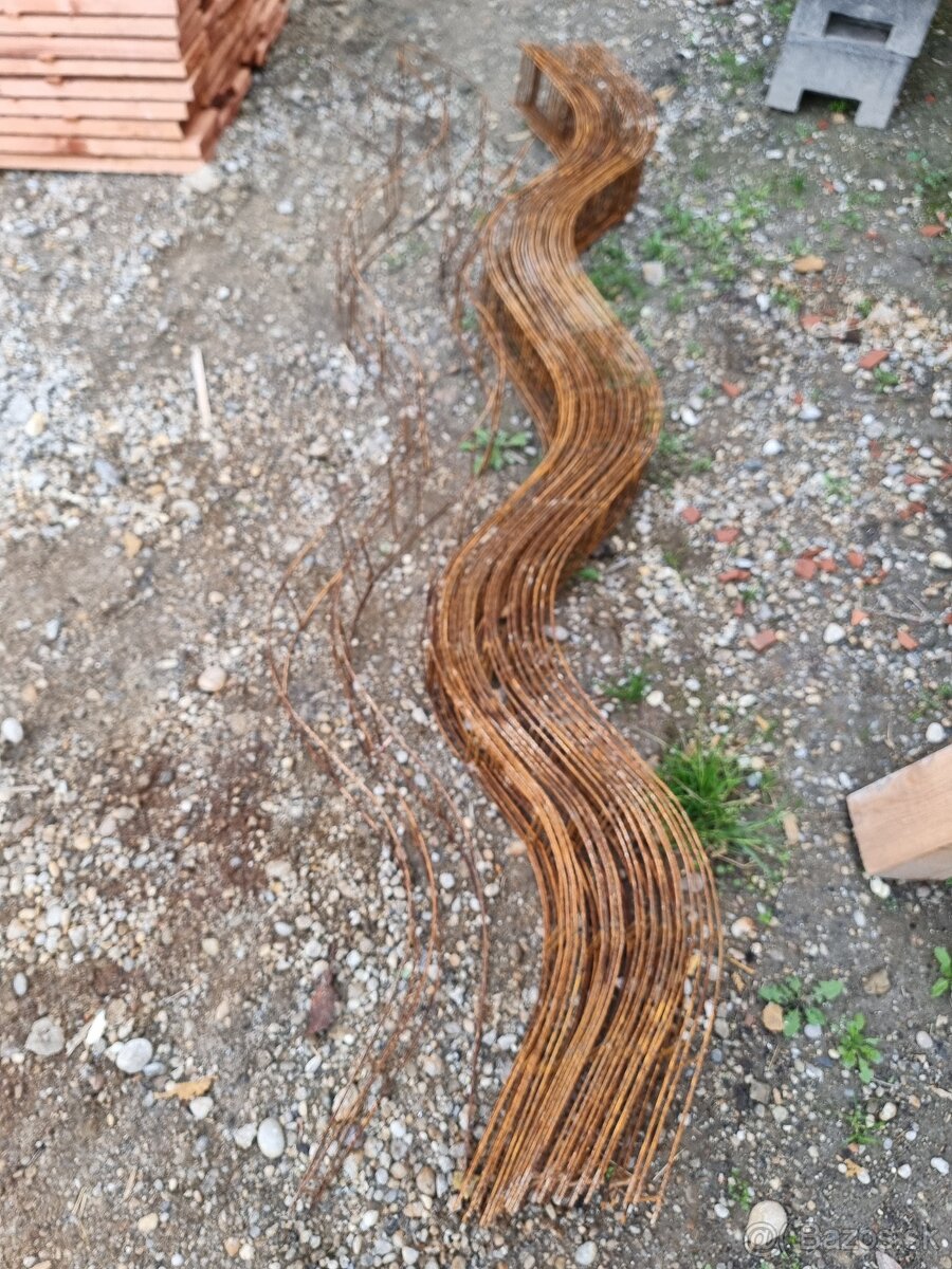 Predám kovový dištančný pás - 2