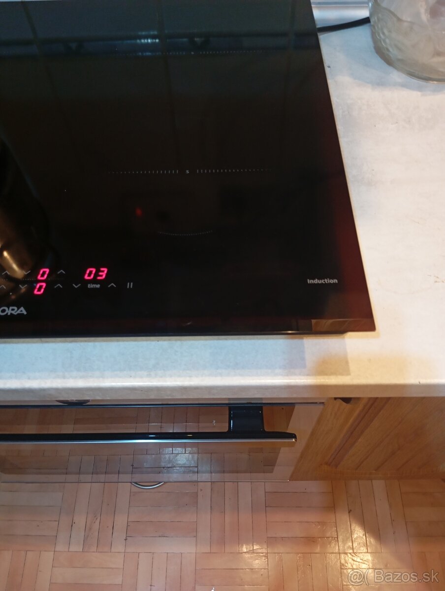 MORA Indukčná varná doska - 2