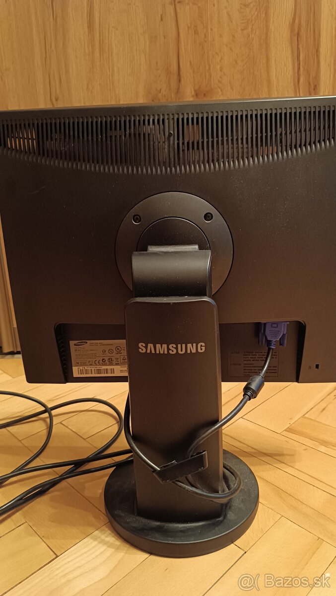 LCD monitor Samung 19" - 2