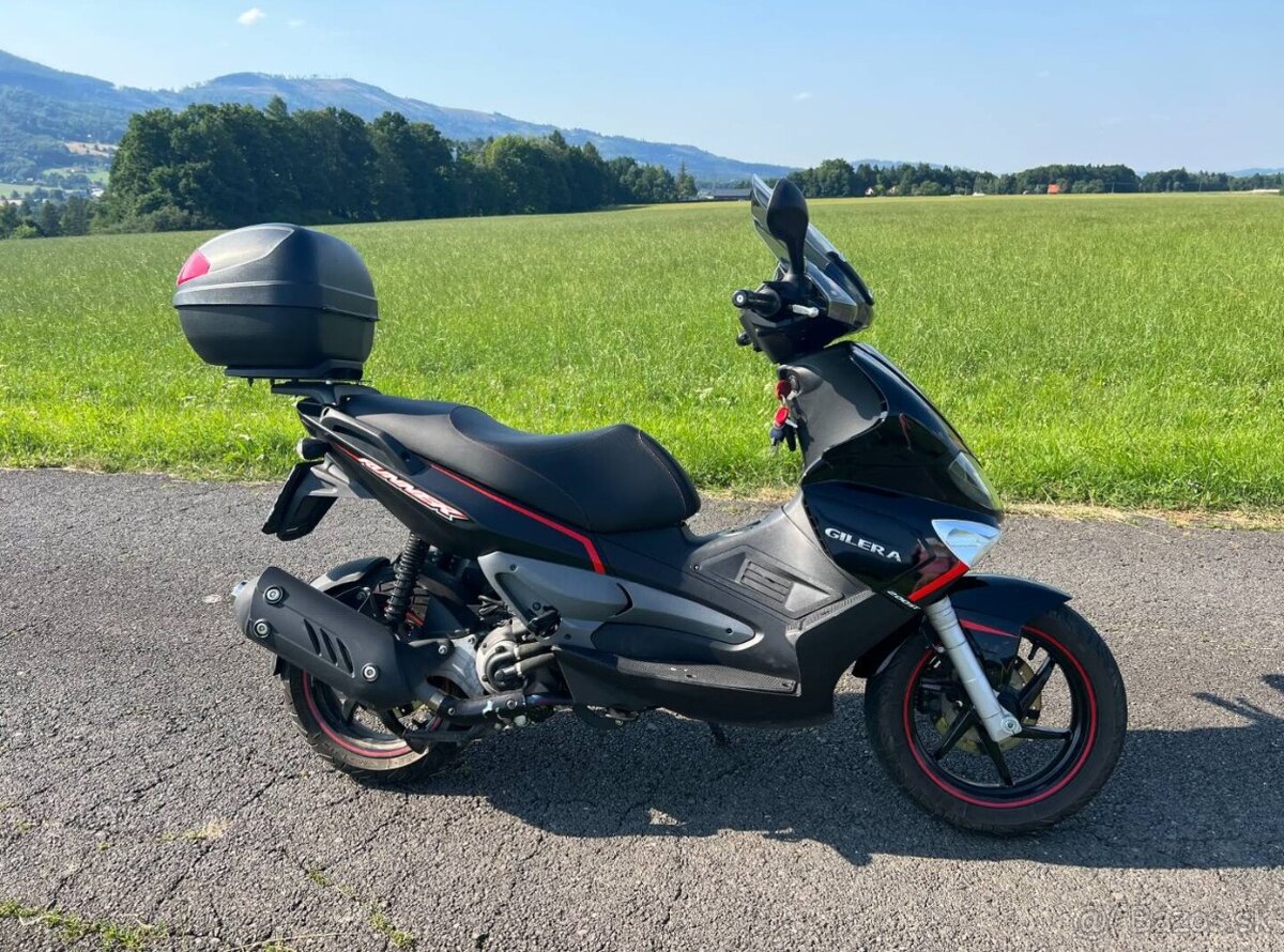 Gilera Runner 200 ST - 2