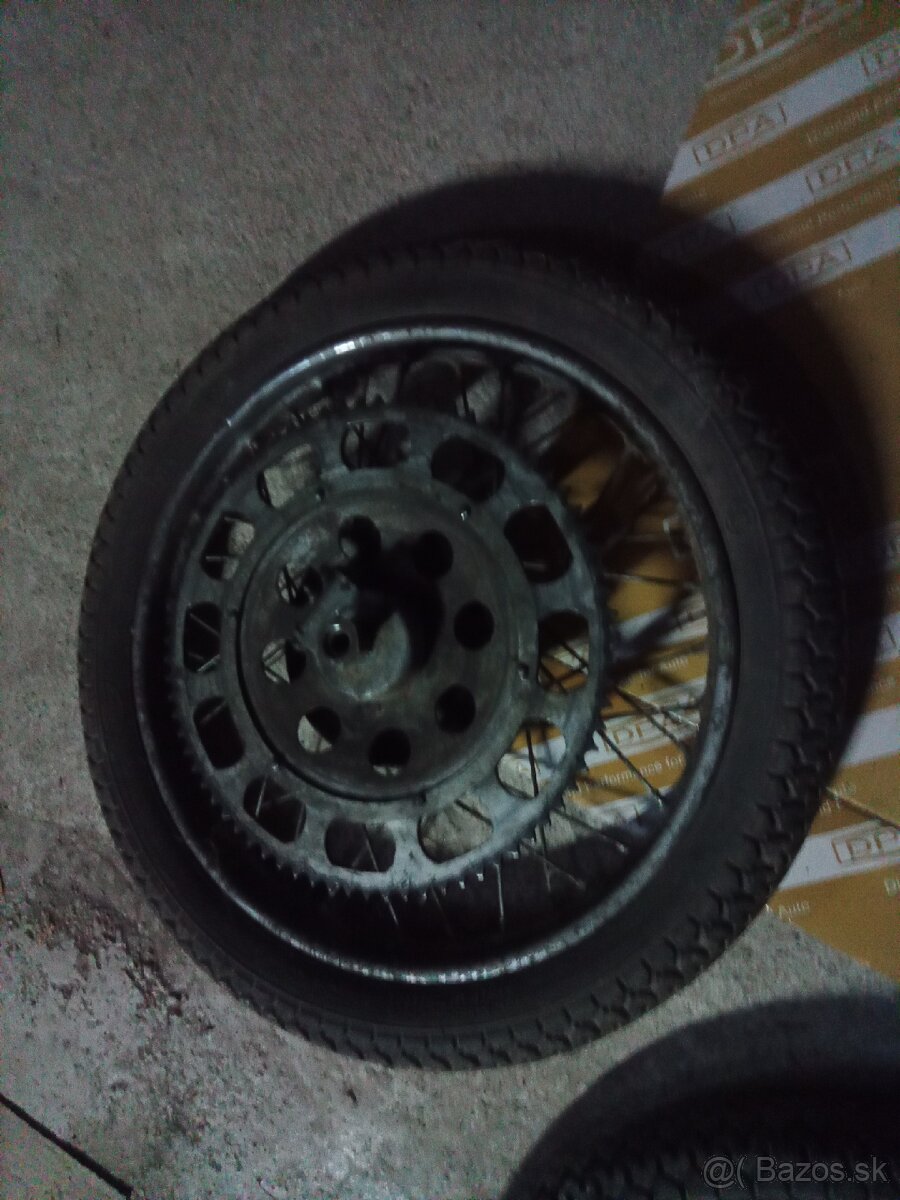 Kolesá pionier spolu 55 € - 2