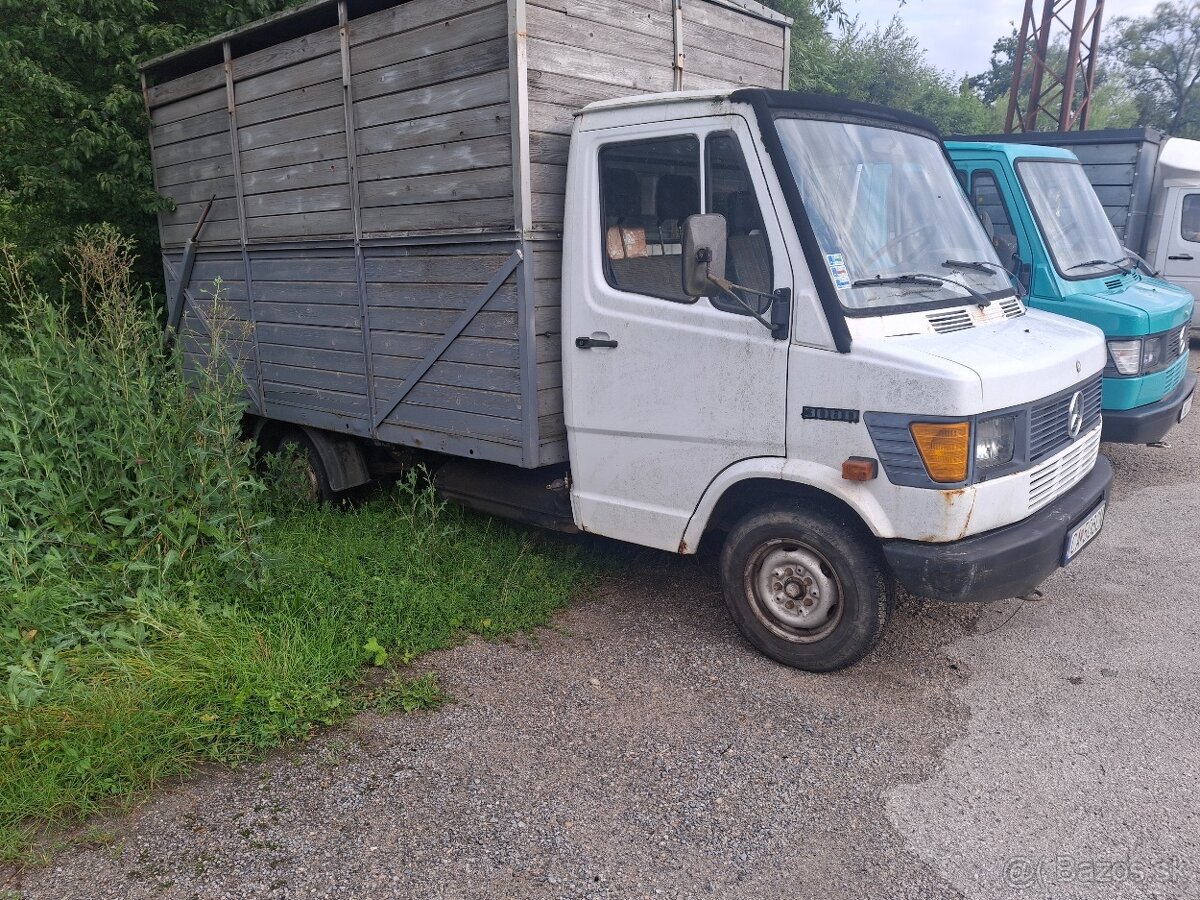 Mercedes 308d bremer t1 - 2
