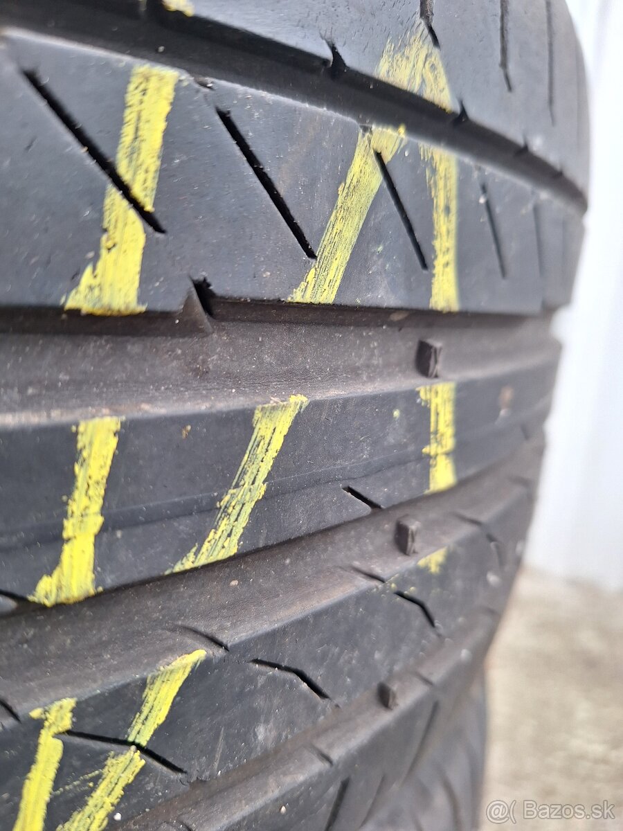 Continental 215/50 R 18 W letné - 2