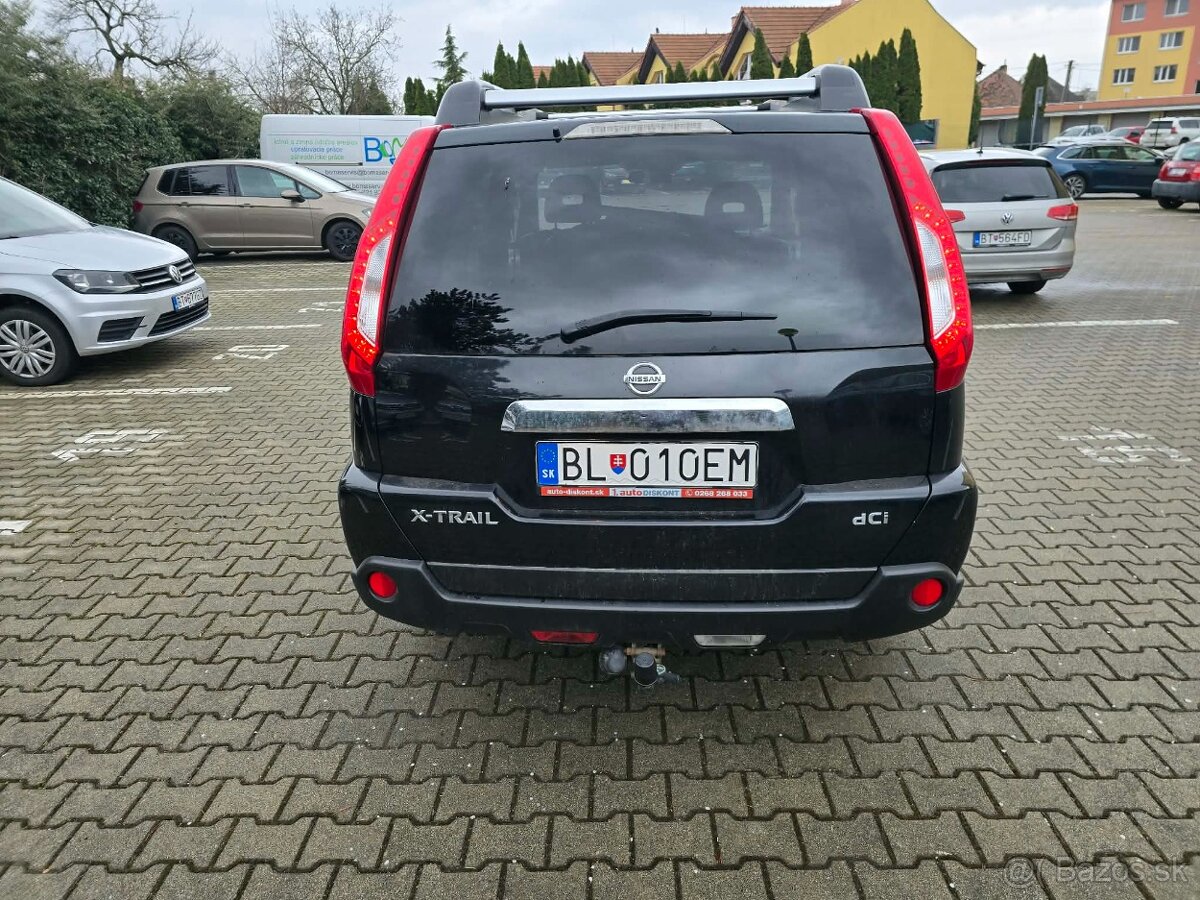 Nissan X Trail 2.0 - 2