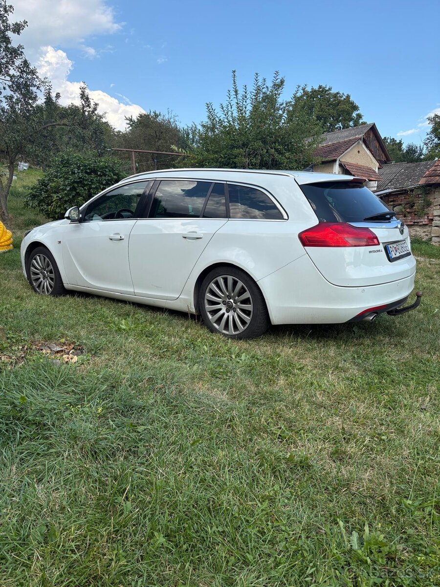 Opel Insignia ST 2.0 Cdti - 2
