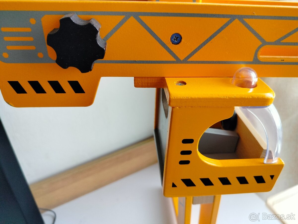 Hape drevený žeriav - 2