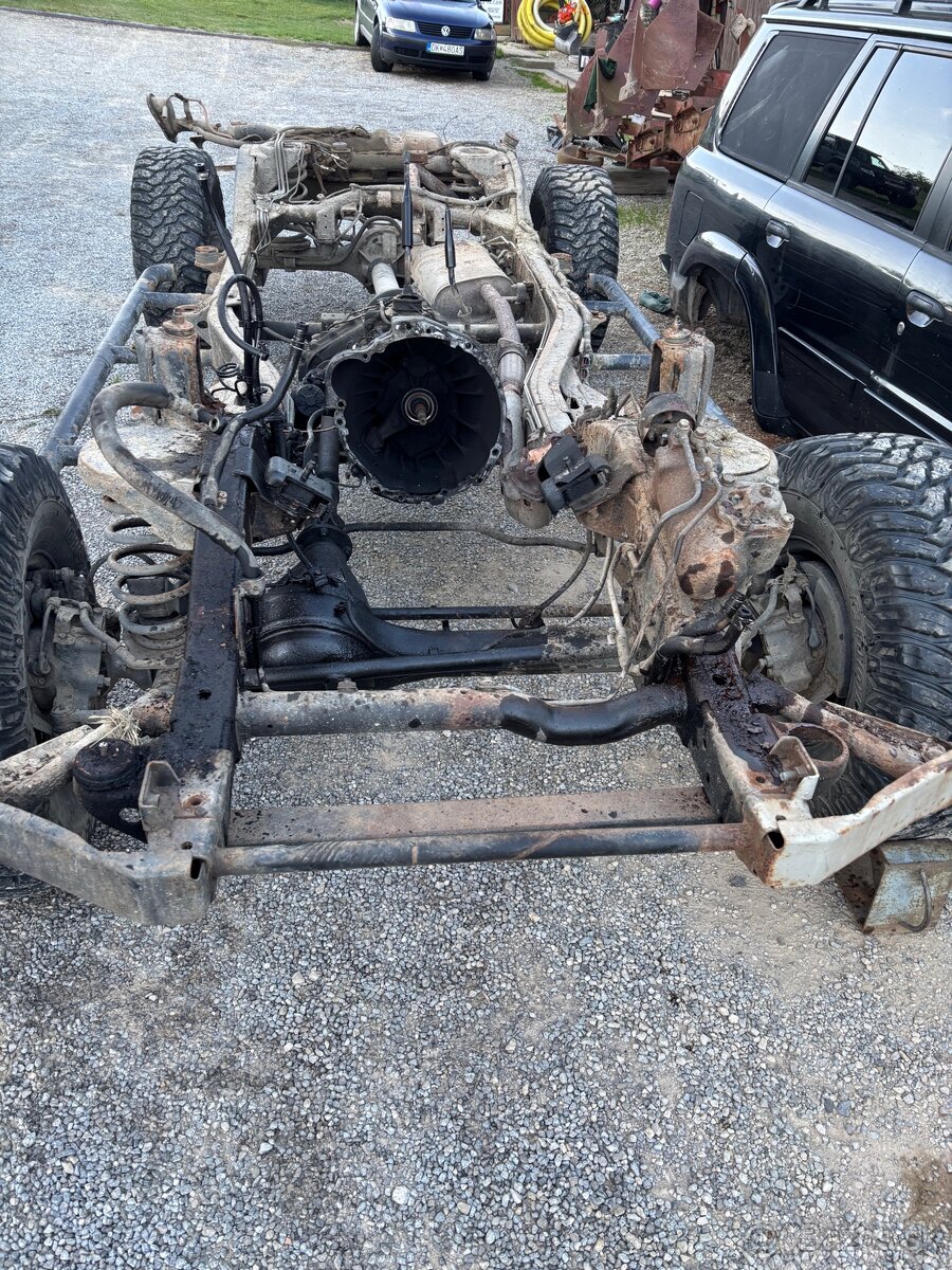 Diely Nissan Patrol Y61 2,8 - 2