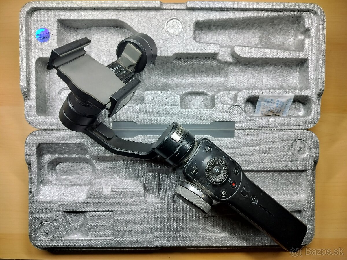 Gimbal stabilizátor na mobil Zhiyun Smooth 4 - 2