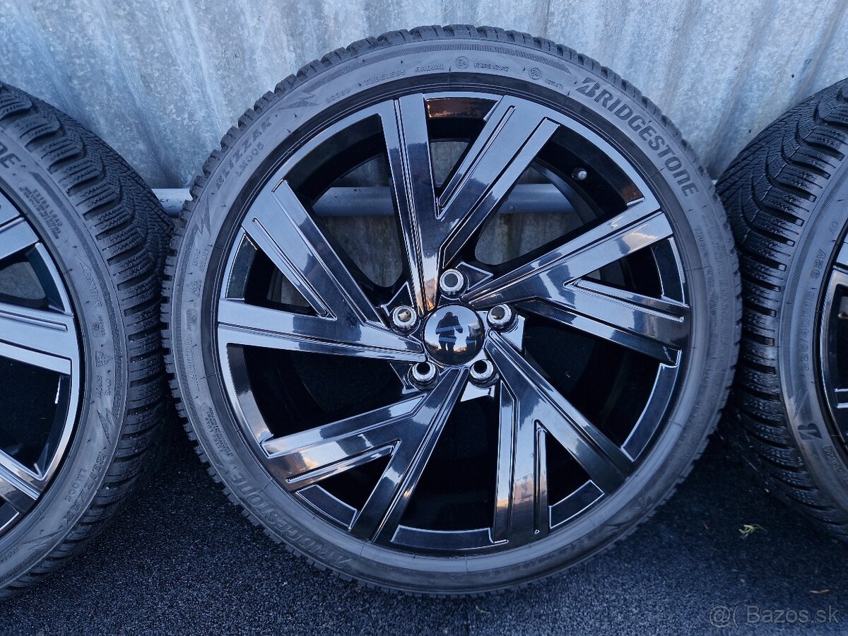 VW Bergamo Black Golf Gti Gtd Rline 5x112 R18 225/40 R18 - 2