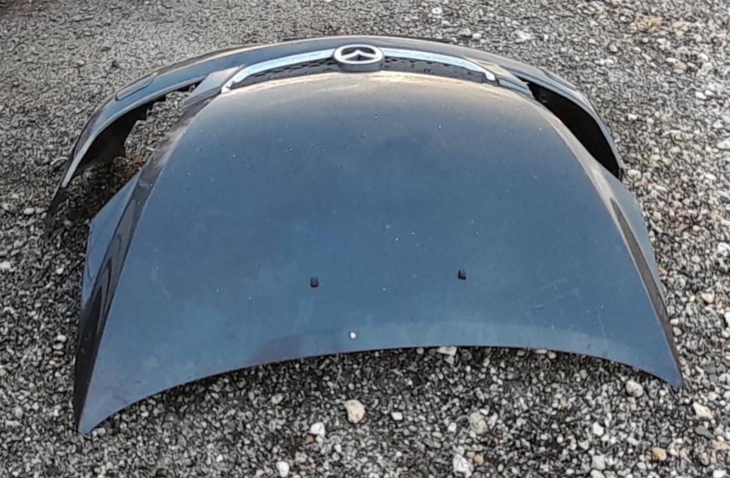 Predám náhradné diely viď foto - 2