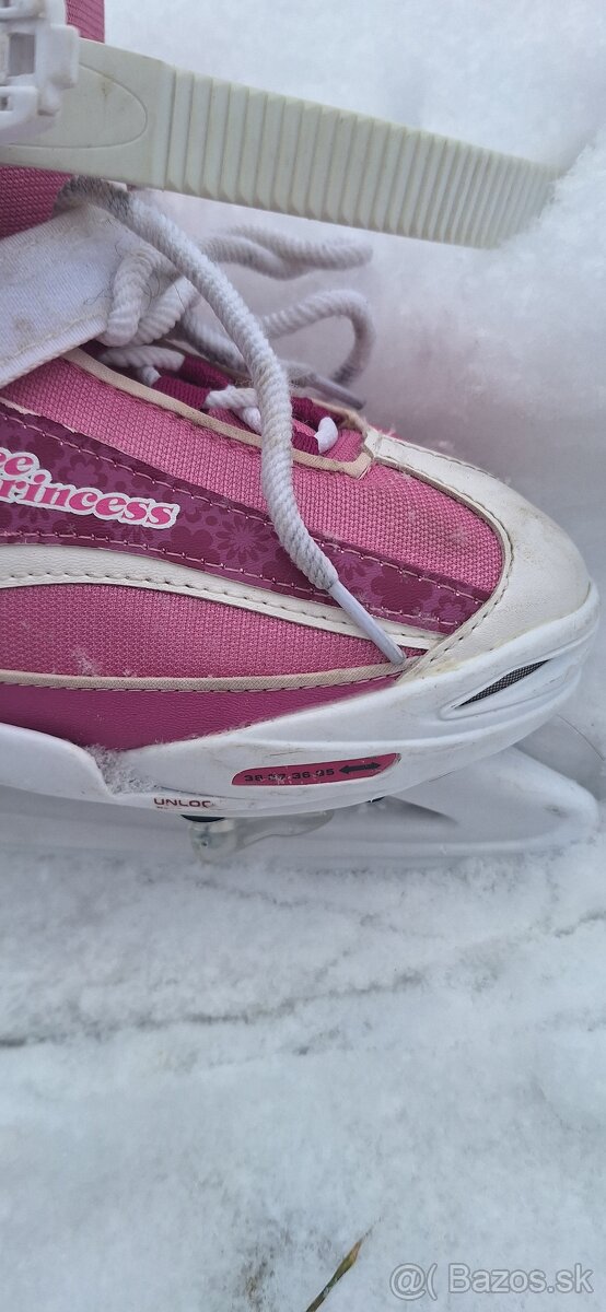 Predám staršie detské korčule - 2