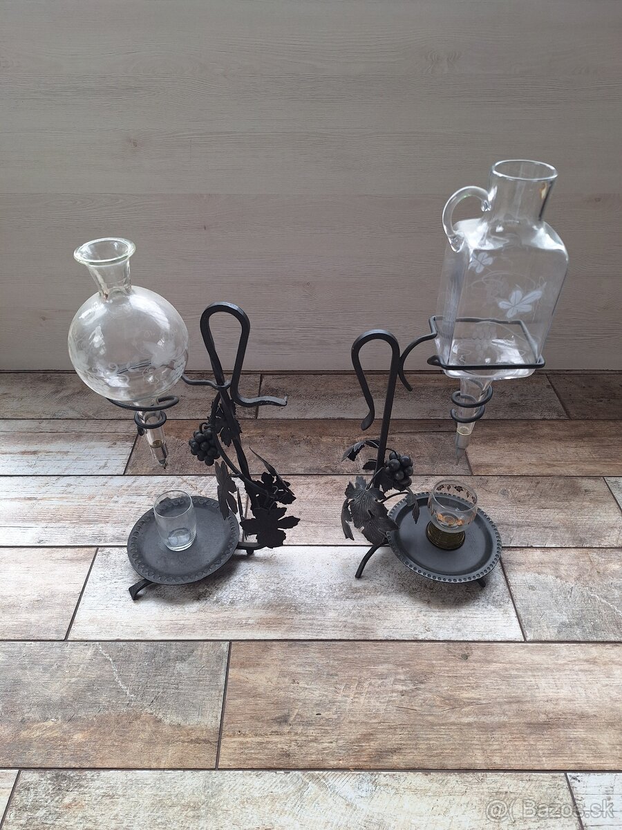 Stará karafa na víno - 2