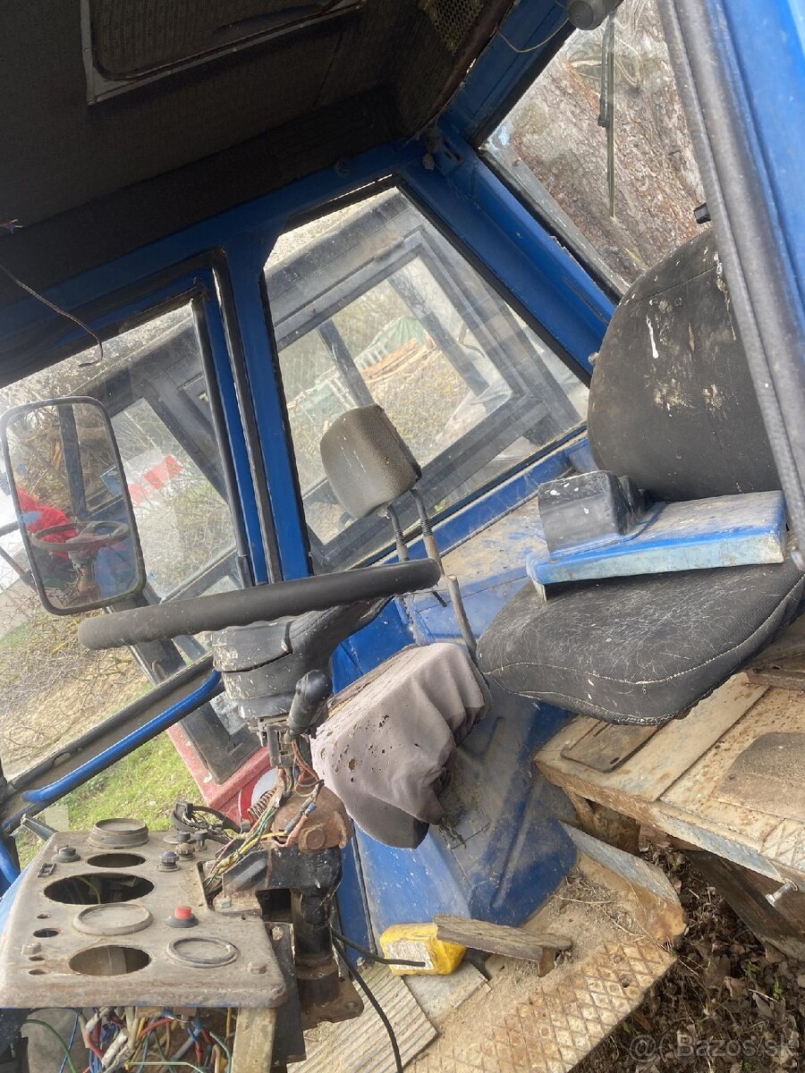 Kabína na zetor - 2