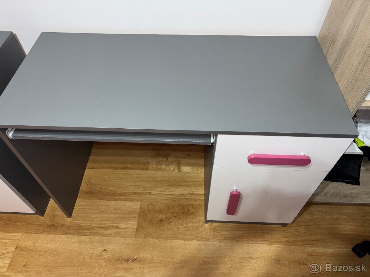 Pisaci stolik 2x, komoda a postel - 2