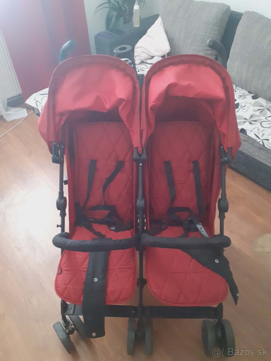 Športový kočík pre dvojičky - 2