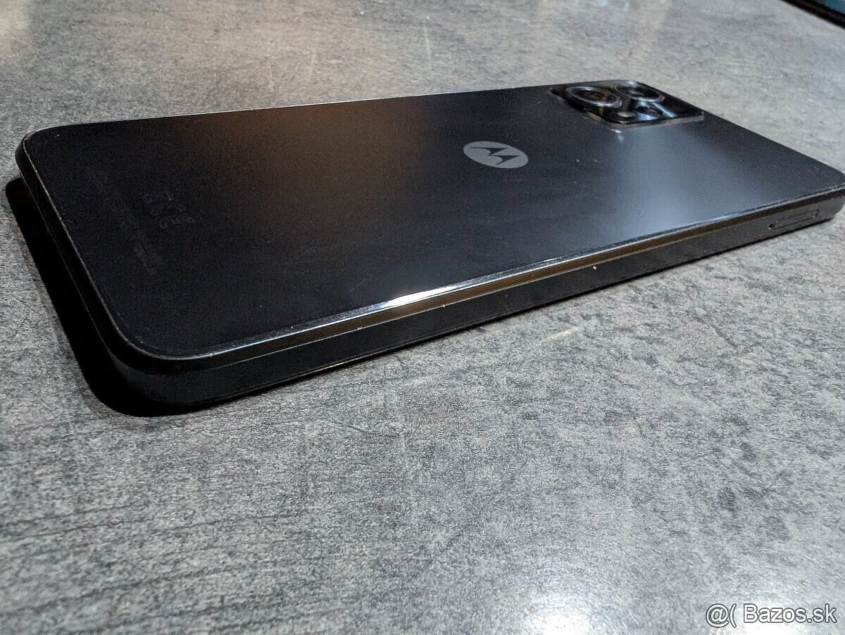 Motorola G13 - 2