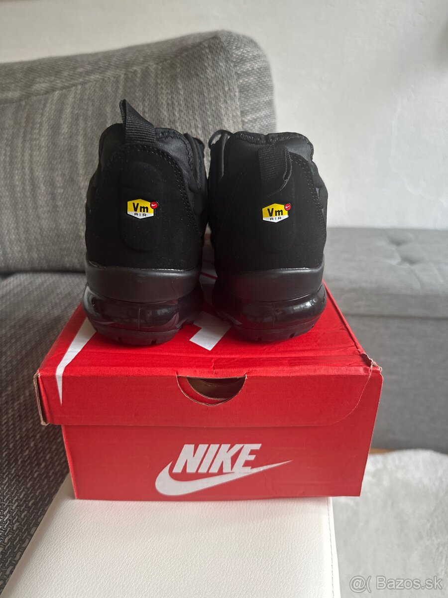 Nike Vapormax Plus - 2