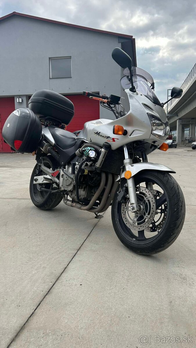 vymením Honda horned 600