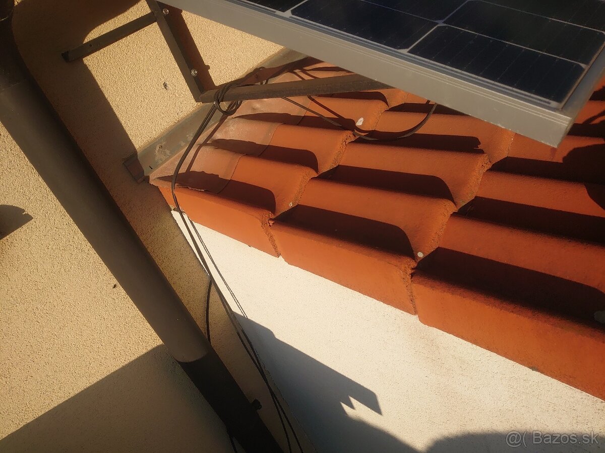 Predám fotovolaticky panel s konzolou a regulátorom - 2