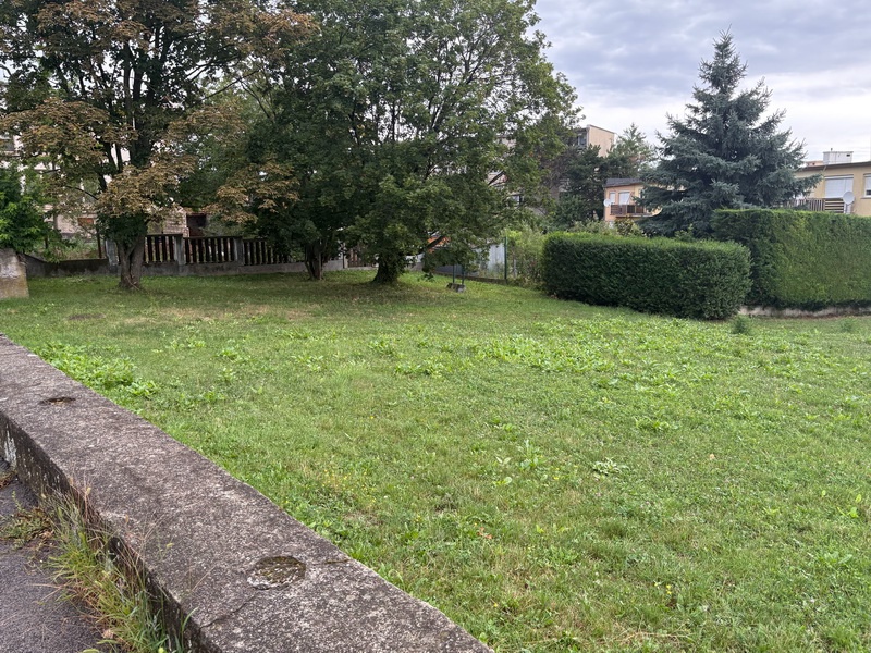 Pozemok vhodný pre polyfunkčnú budovu Nitra - 2