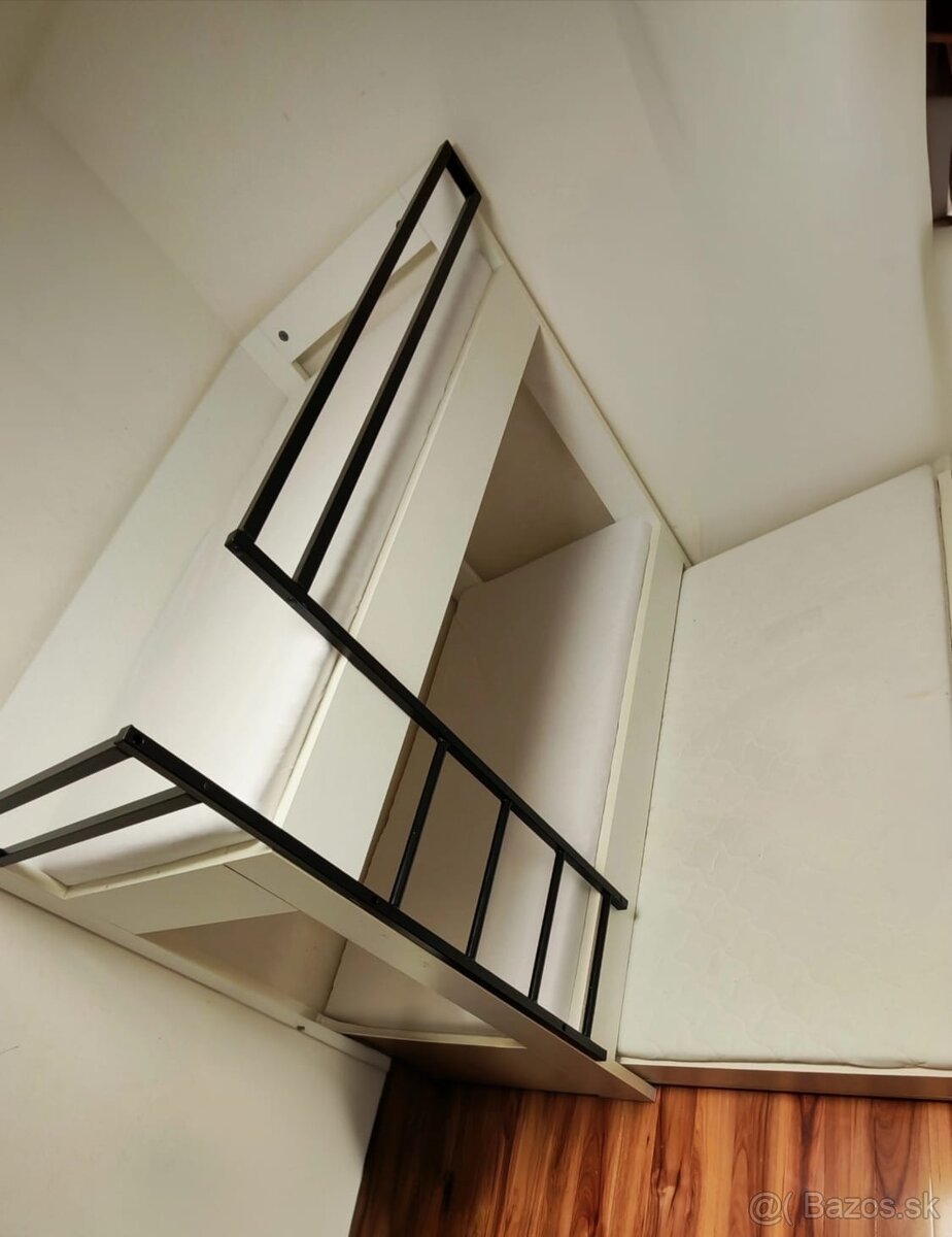 Dvojposchodová trojlôžková detská postele - 2