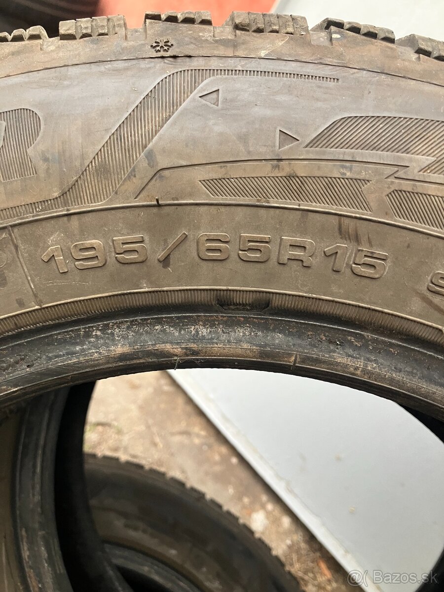 Zimné pneumatiky GOOD YEAR 195/65 r. 15 zimné - 2
