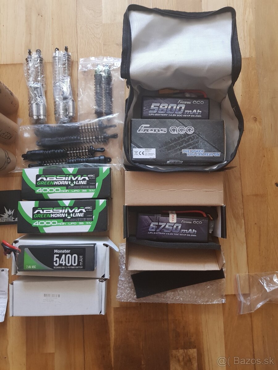 Rc diely TRAXXAS ARRMA SAVAGE - 2