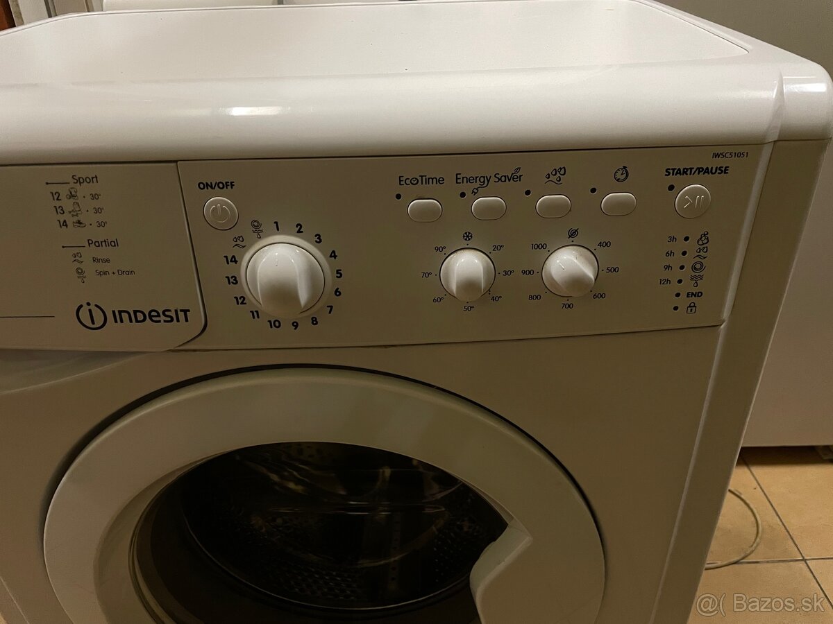 Práčka Indesit - 2