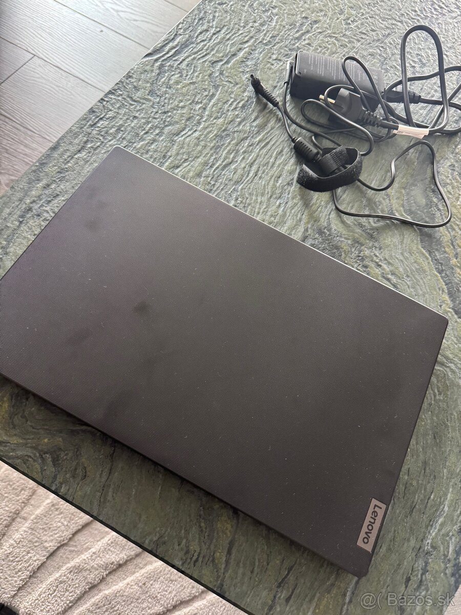 Notebook Lenovo V15 G4 IRU (83A100K7CK) čierny - 2