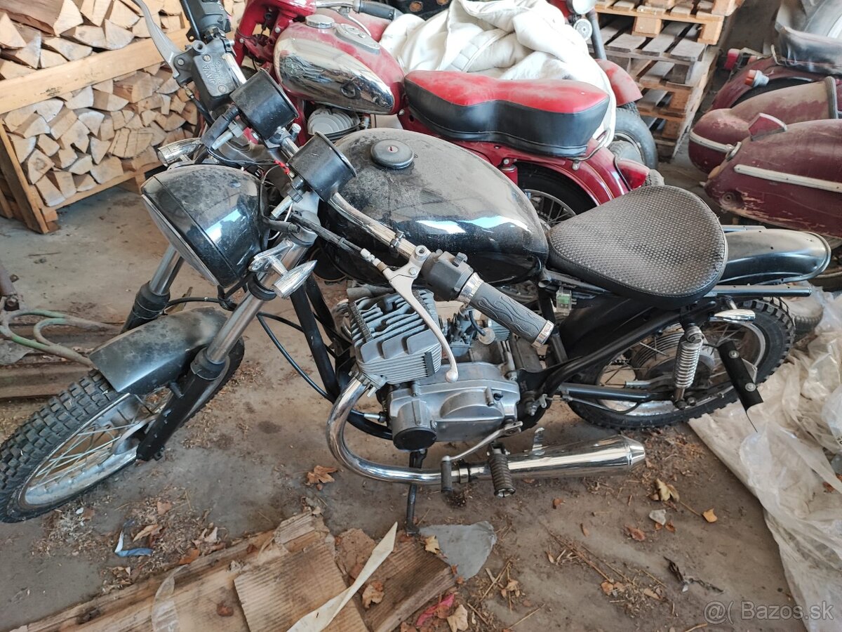 Jawa 250 custom s TP - 2