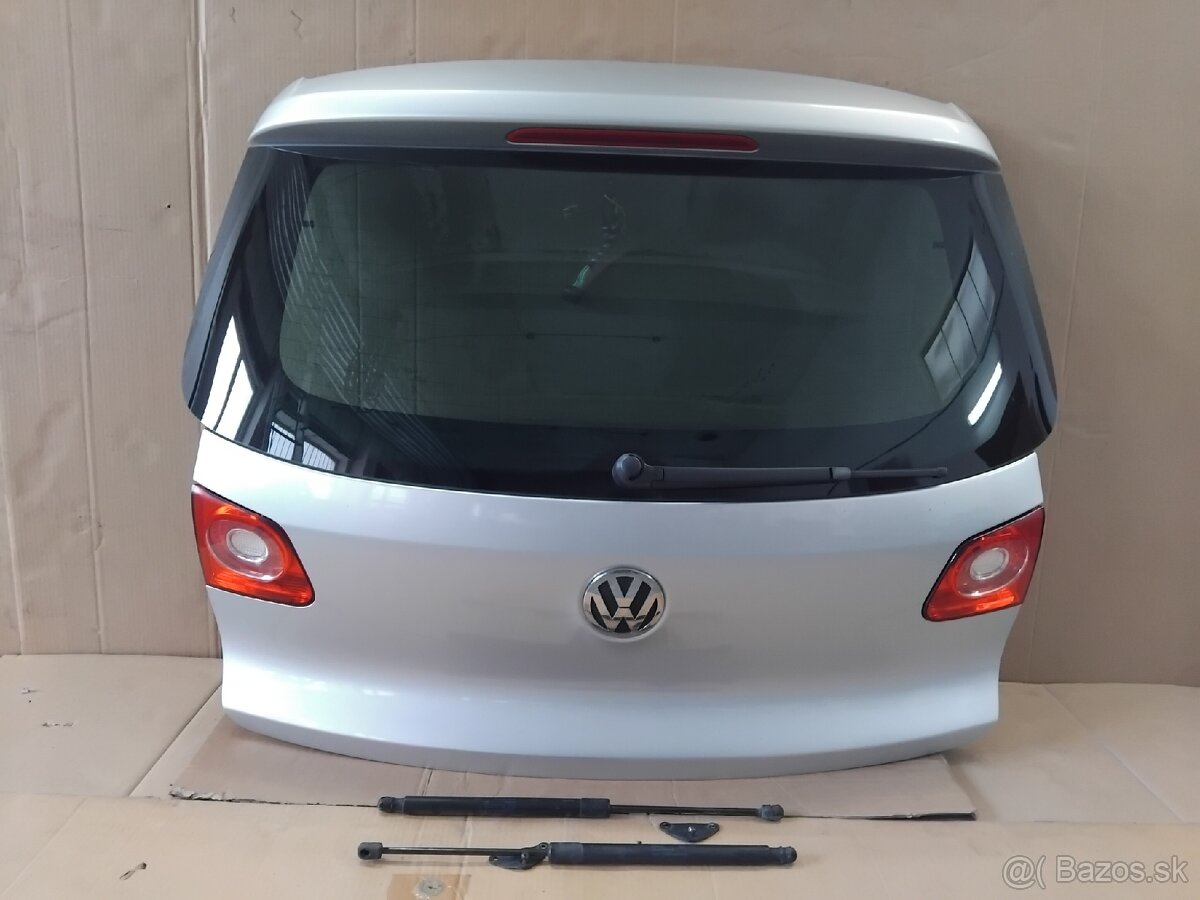 dvere kufra Tiguan 2007-2011 - 2