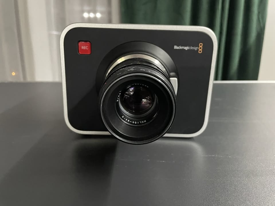 Blackmagic Design Production Camera HD MFT - 2