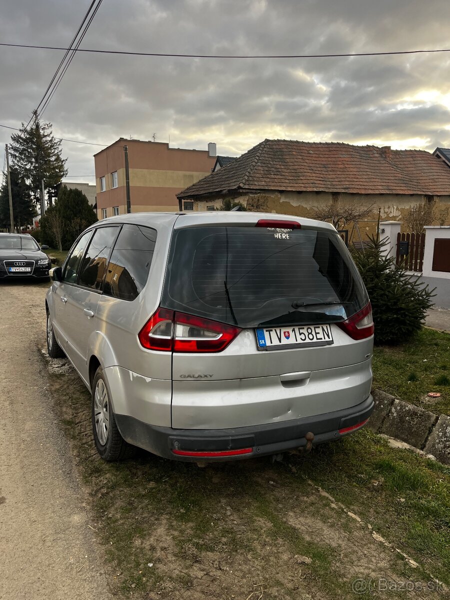 Ford Galaxy - 2