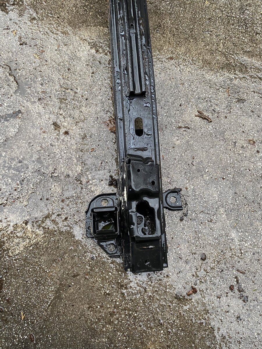 Vystuha predného nárazníka Santa FE - 2