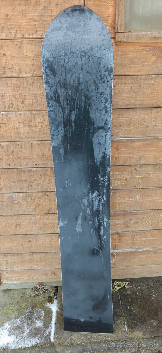 Slalomový snowboard - 2